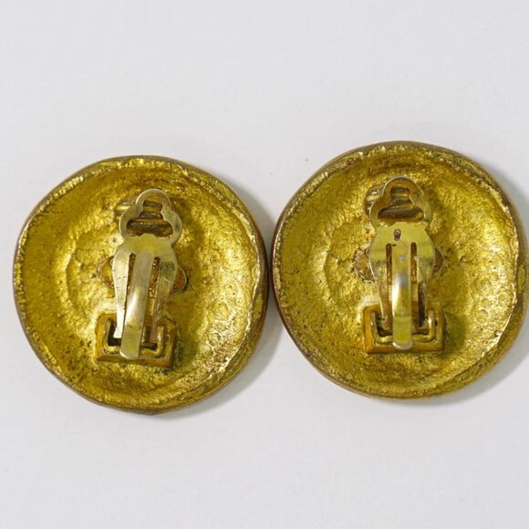CHANEL CC Gold Plated Round Earrings Clip - Picture 9 of 9